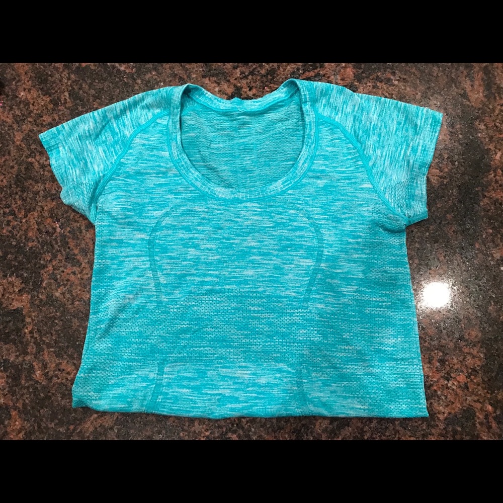 lululemon swiftly short sleeve size 4